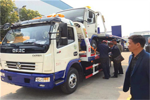 西平汽车道路救援拖车价格